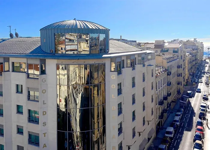 Goldstar Apartments & Suites